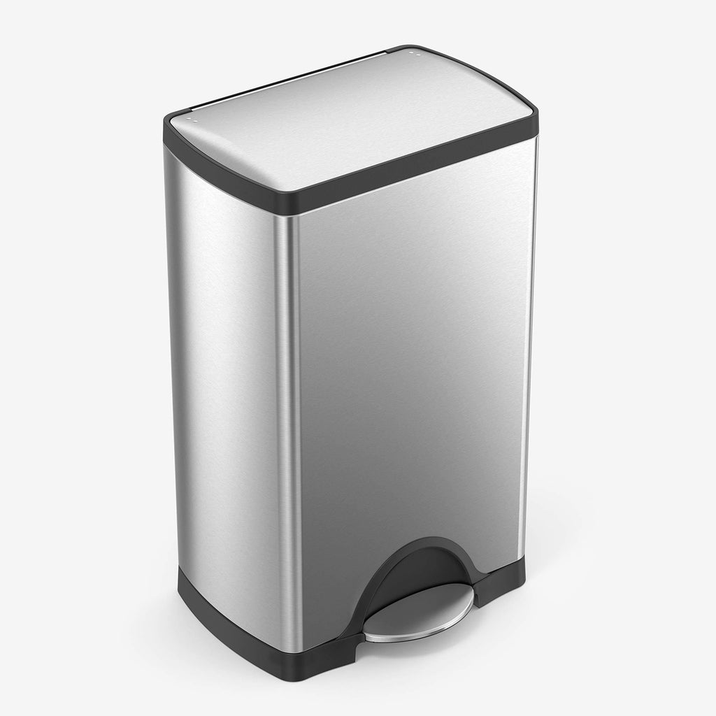 Rectangular Step Trash Can, Stainless Steel, 38 L / 10 Gal Q354083