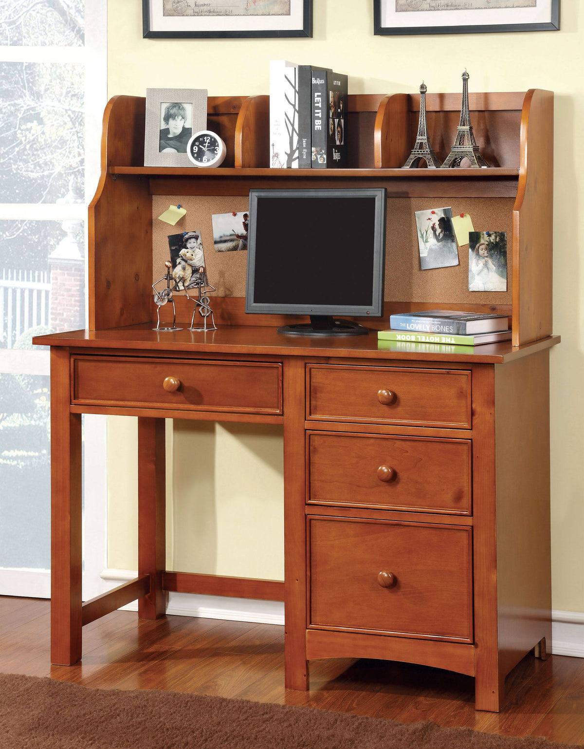 Omnus Hutch H854