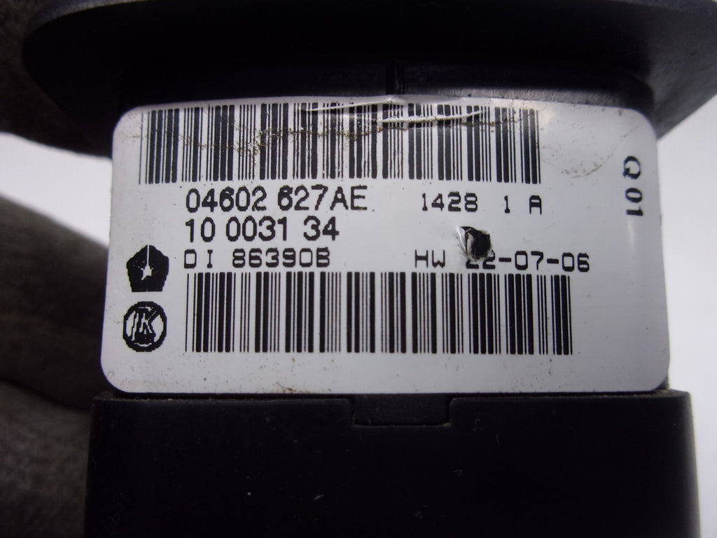 Pre-Owned Dodge Caravan Driver Door Master Power Window Switch Y6618