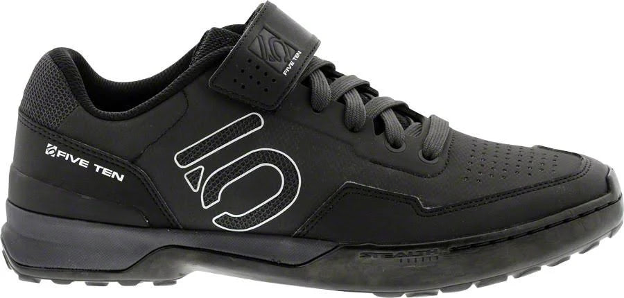 Carbon Black Lace Climbing Shoes C711176