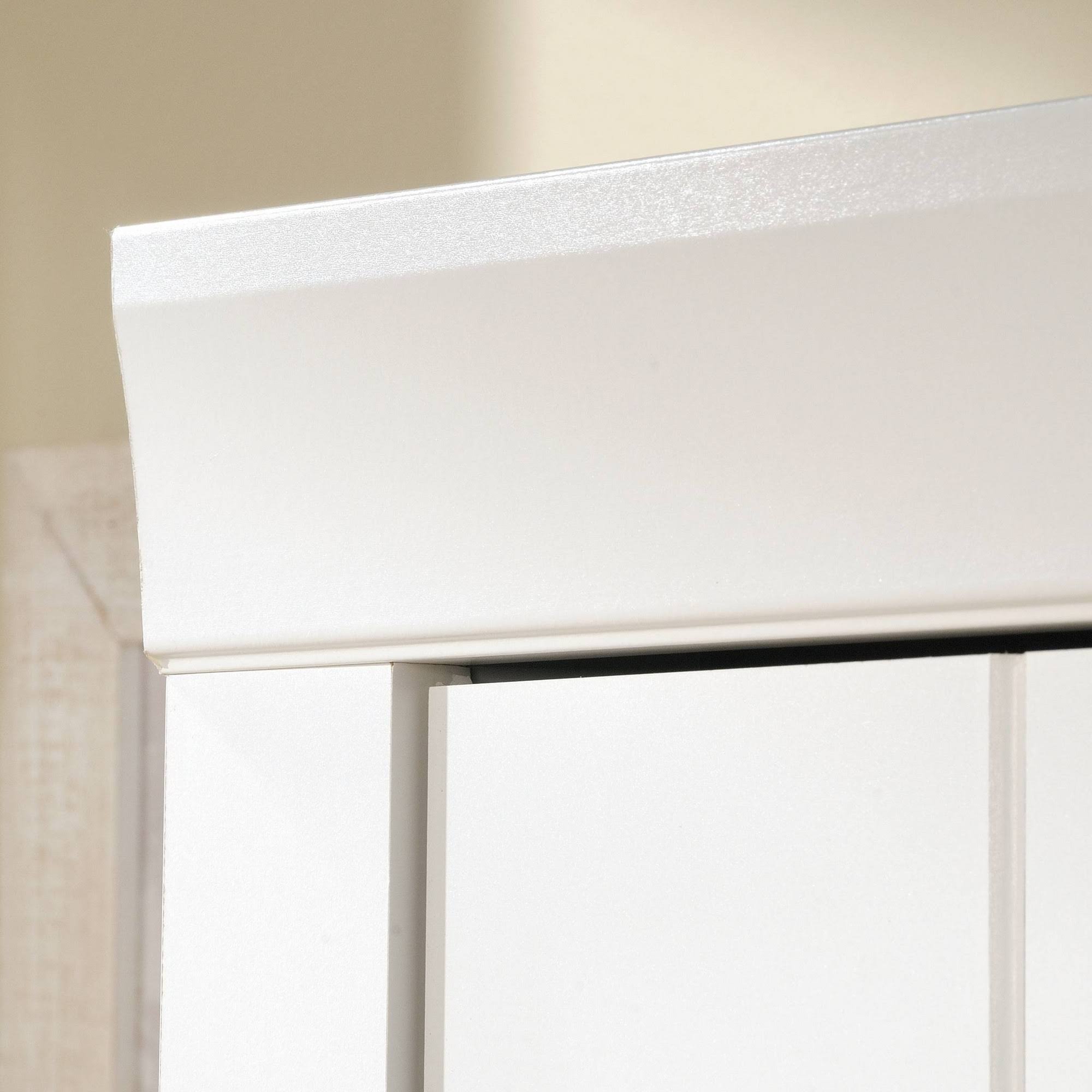 Soft White Storage Wardrobe R618407
