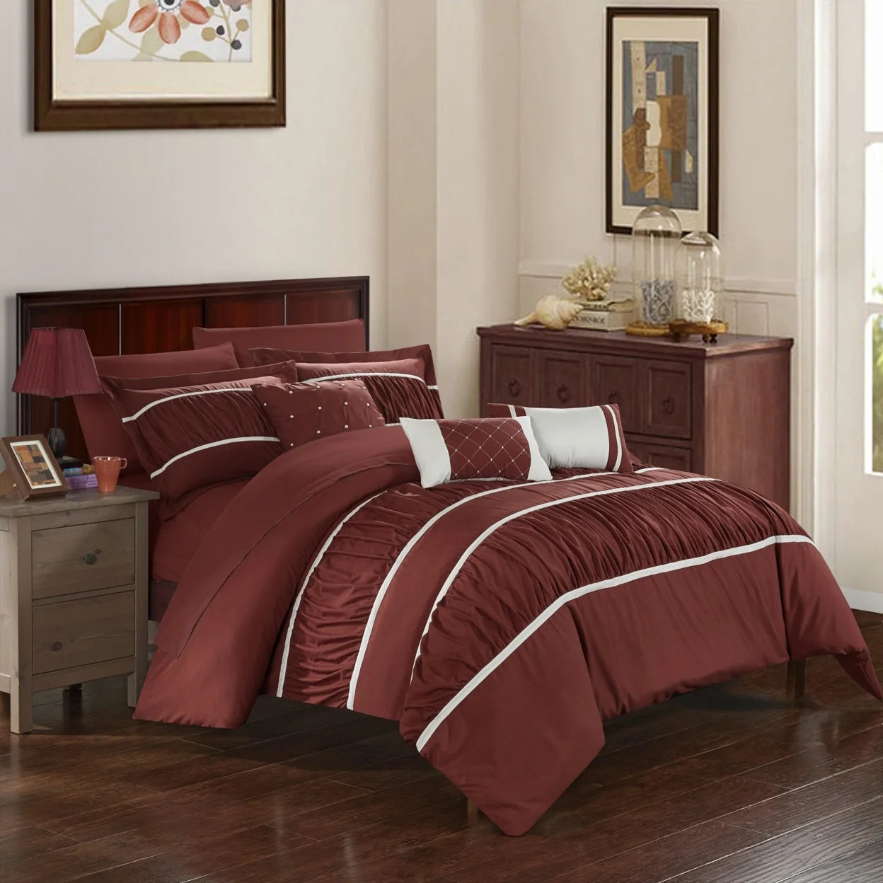 10 Piece Pleated and Ruffled Comforter and Sheet Set L19437